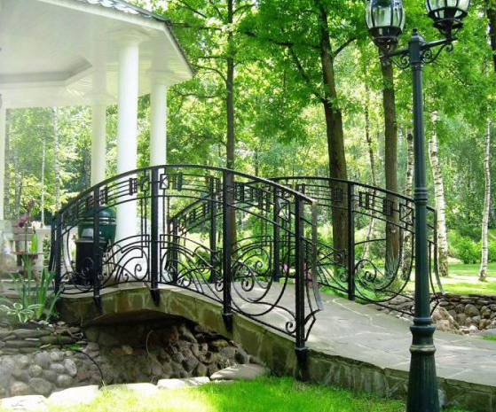 Кованные мостики